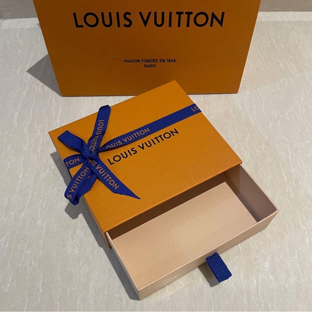 ❌SOLD❌ ❌ 🎉 HP! 🎉 (2) Louis Vuitton Gift Boxes 🎀